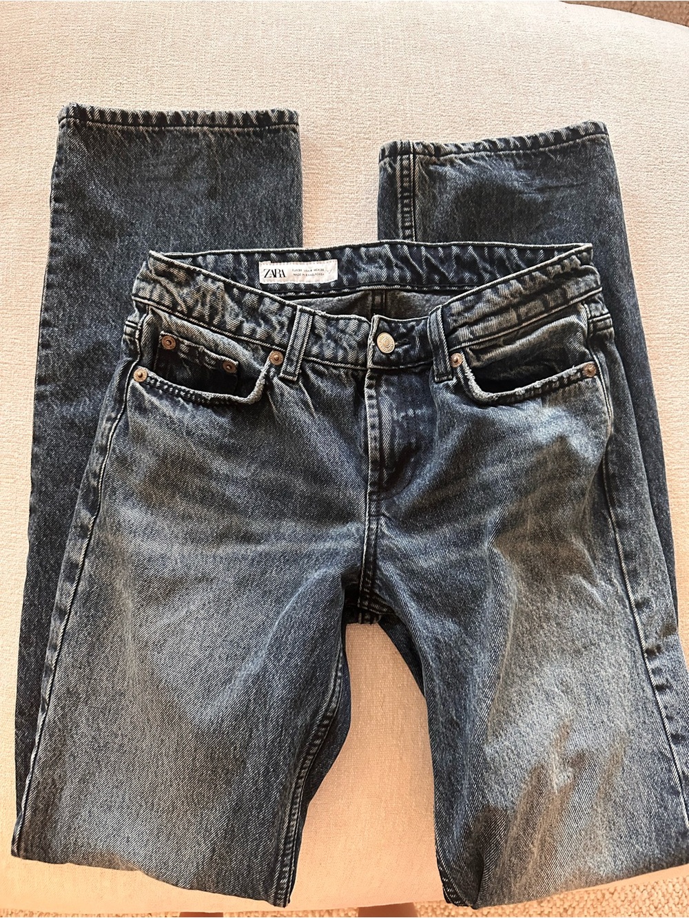 TRF low rise straight cut jeans